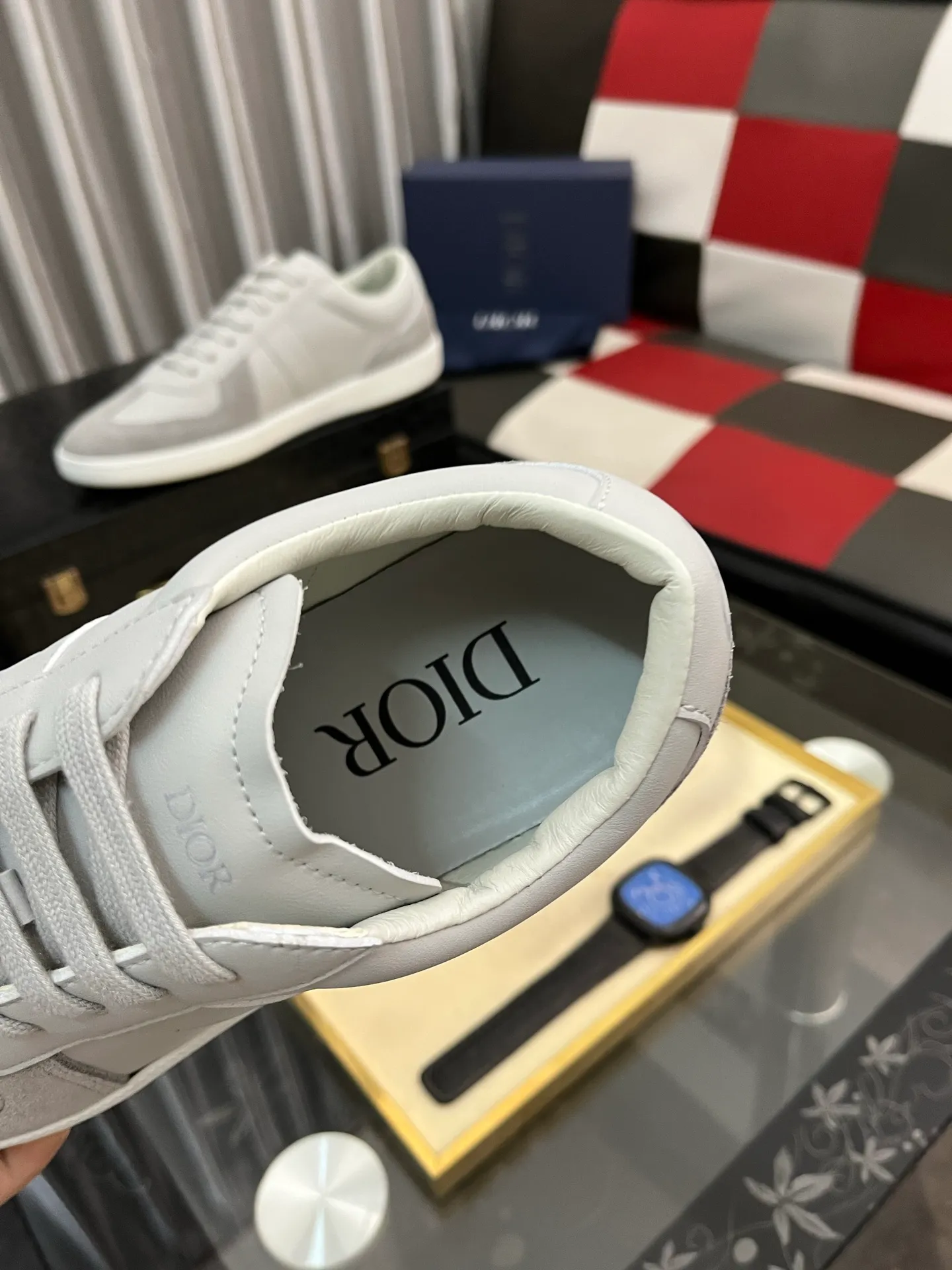 Men's shoes 💰380⌚️⌚️ 【Dior*DIAO】original quality.~ Unique modern style sneakers. 🏃A must-have casual shoe for trendy men😍😍 Original brand imported from Italy, imported original leather, sheep lining (refuses to discolor and grind feet) Sole: Original sole provided by the original factory, French lazy style design ⚠️Fit to the feet, original quality, super comfortable original sole. Code number: 38-448️⃣Colors available